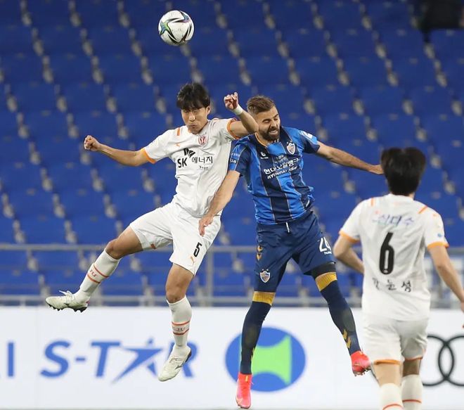 多米体育官方注册-蔚山现代与马姆洛迪日落的巅峰对决